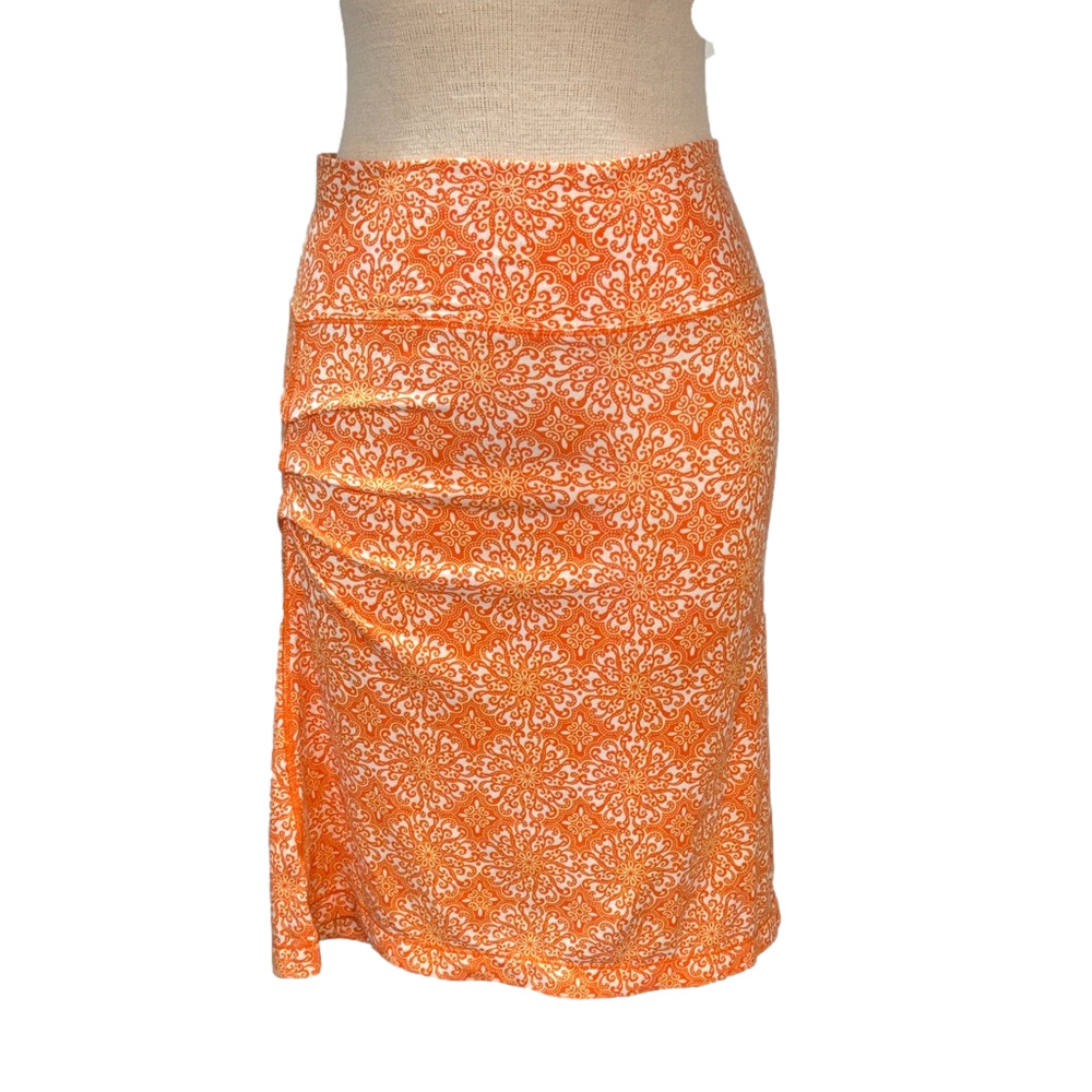 Title Nine sz XS orange and white patterned soft and stretchy casual skirt